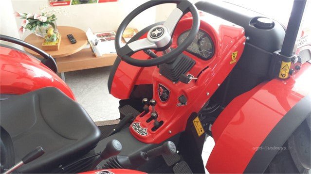 Micro - tracteur Antonio Carraro Tigre 4400F – 2019 – 40 ch – Neuf - AMB