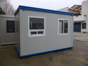 Container de chantier 4 × 2,4 m