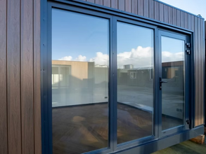 Conteneur Bureau 6×3 m – Modèle BERLIN