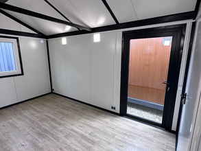 Conteneur modulaire 21 m² – 2 accès