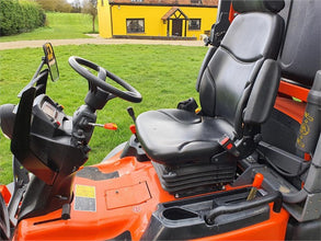 Tondeuse autoportée Kubota F3890 – 2018 – 37 ch – 4RM