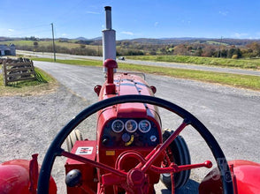 Micro-tracteur International W400 – 1954 – 48,6 ch – Collection