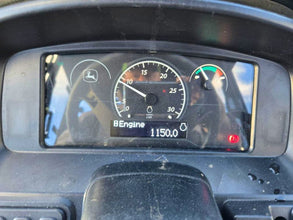 Tracteur compact John Deere 300-E – 38 ch – avec chargeur