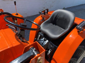 Micro-tracteur Kubota B1600D – 20 ch – 4RM – Chargeur neuf inclus