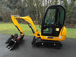 Mini-pelle JCB 8016 CTS – 2011