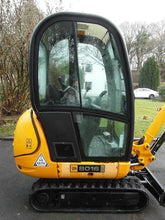 Mini-pelle JCB 8016 CTS – 2011