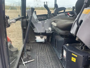 Mini-pelle Kubota U27-4 – 2,7 T – Attache rotative