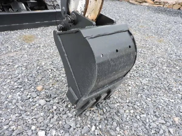 Bobcat 322G+Godets - Mini pelle –1,6 tonnes - AMB