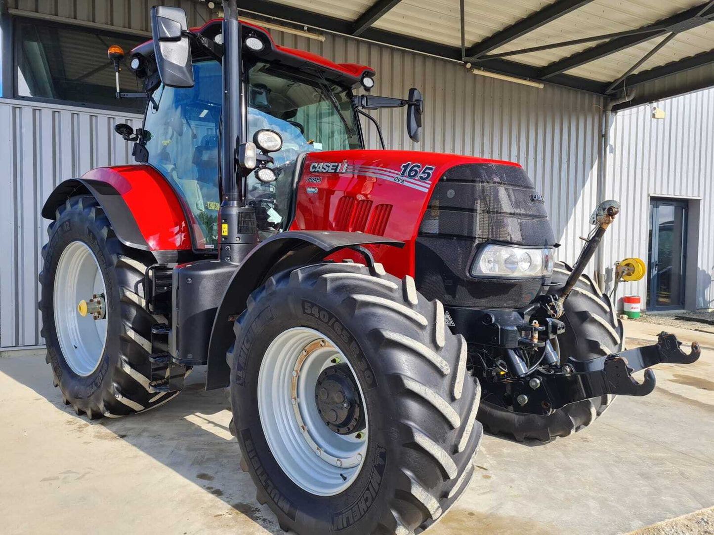 Case IH PUMA 165 CVX – Tracteur agricole &nbsp;– 165 ch - AMB