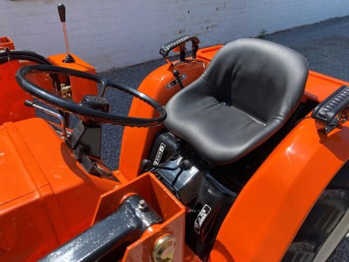 Micro - tracteur Kubota B1600D – 20 ch – 4RM – Chargeur neuf inclus - AMB