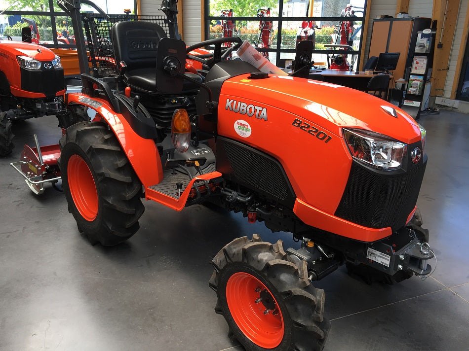 Micro - tracteur Kubota B2201 DW – 20 ch – Neuf - AMB