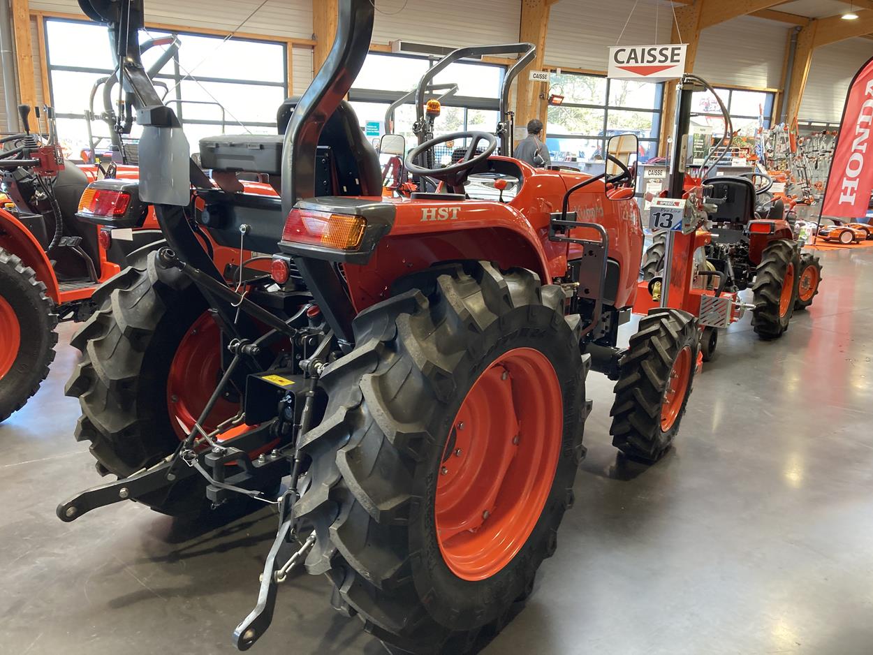 MICROTRACTEUR Kubota L1 - 382 HST - AMB