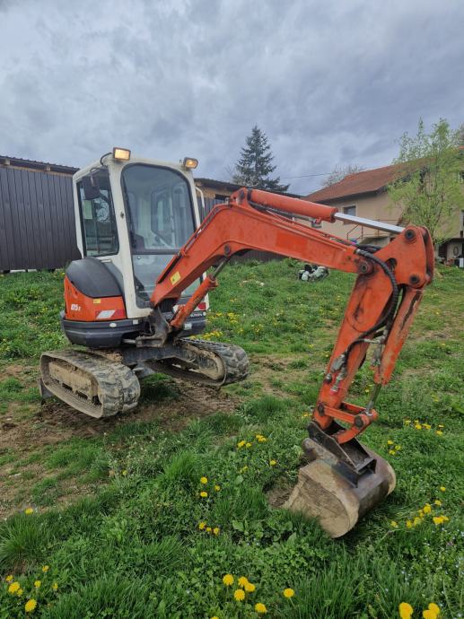Mini - pelle Kubota U25 - 3 – 2,6 t – avec 3 godets - AMB