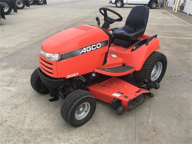 Tondeuse autoportée AGCO 2027H 2009 27 ch - AMB