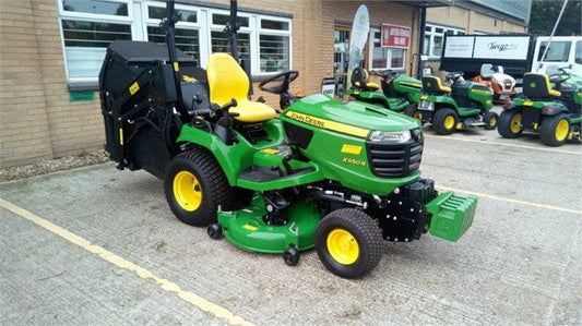 Tondeuse autoportée John Deere X950R – 2018 – 137 cm - AMB
