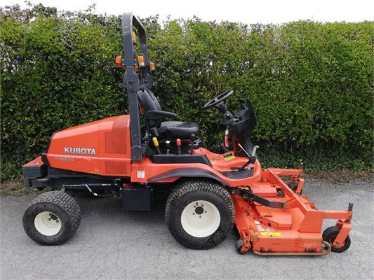 Tondeuse autoportée Kubota F3890 – 2017 – 38 ch – 152 cm - AMB